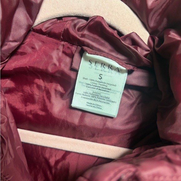 Serra Quilted Hooded Puffer Jacket in Burgundy - Picture 2 of 5